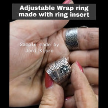 Load image into Gallery viewer, Sample jewelry made by Joni Kisro demonstrating the use of the bracelet bender tool that she invented in 1976. It is now exclusively manufactured by www.TowedStudio.com in Tucson, Arizona.